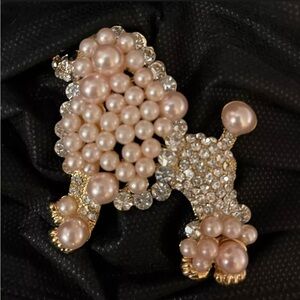Pink Pearl Poodle Dog Puppy Animal Brooch Pin with Rhinestone